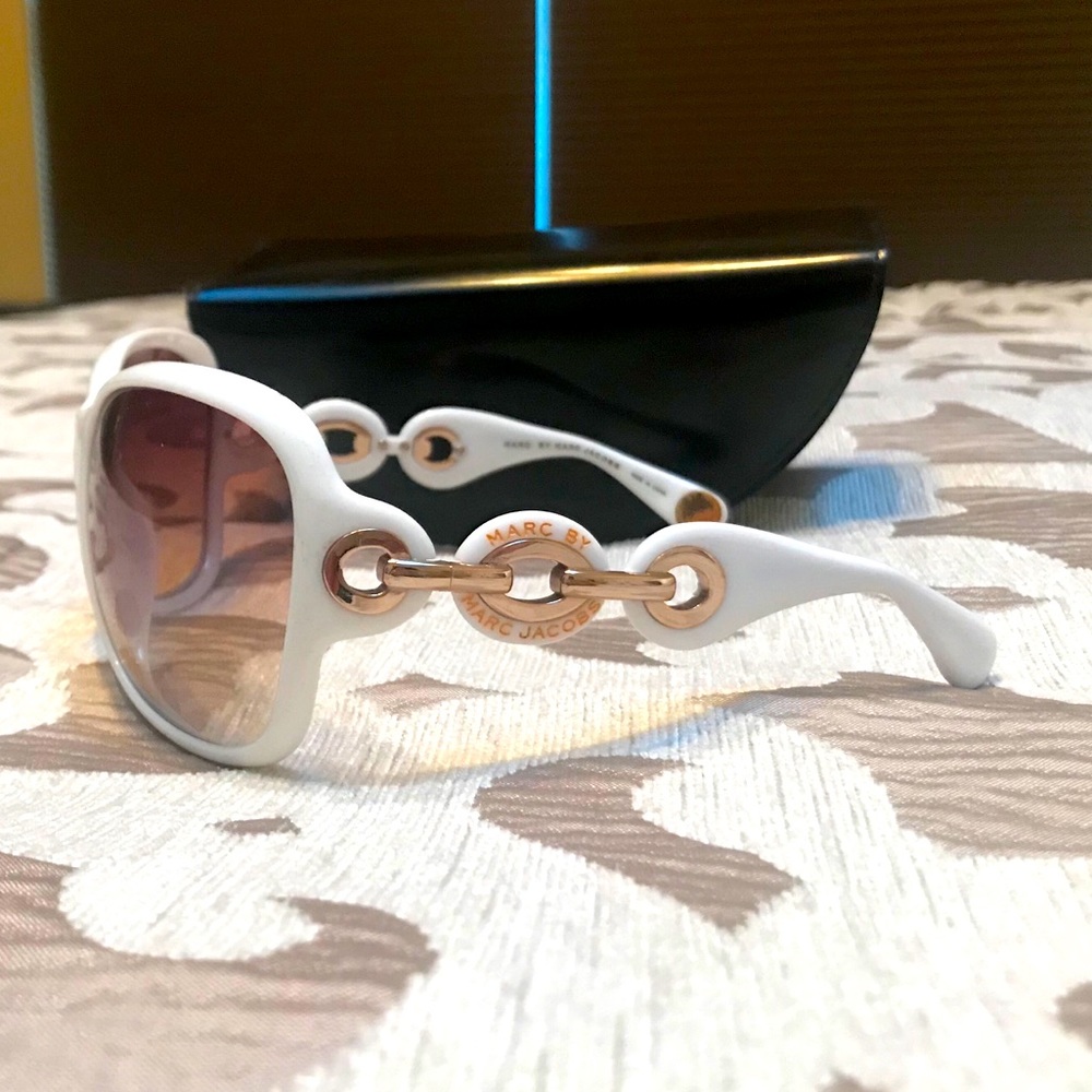 Marc by Marc Jacobs white sunglasses
